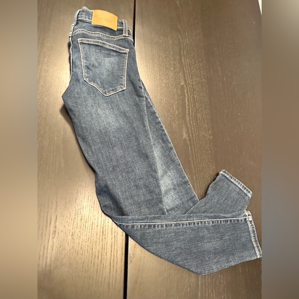 Lucky Brand blue skinny jeans size 2/26